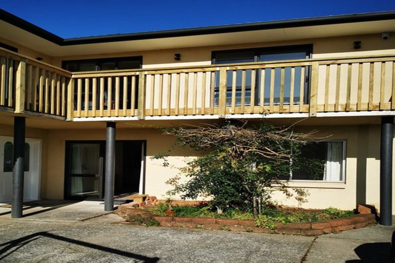 Photo of property in 50 Sartors Avenue, Browns Bay, Auckland, 0630