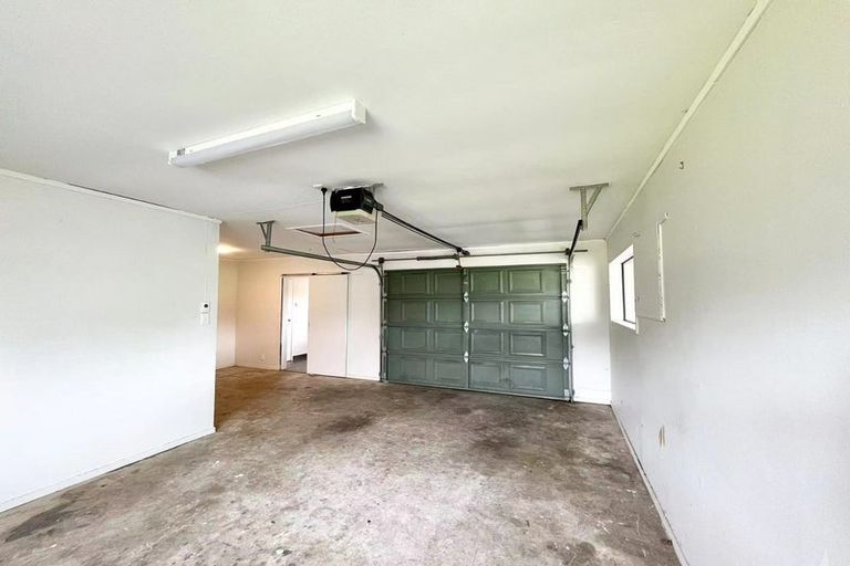 Photo of property in 143 Hamlin Road, Ardmore, Papakura, 2582