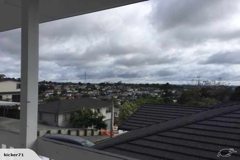 Photo of property in 281 Don Buck Road, Massey, Auckland, 0614