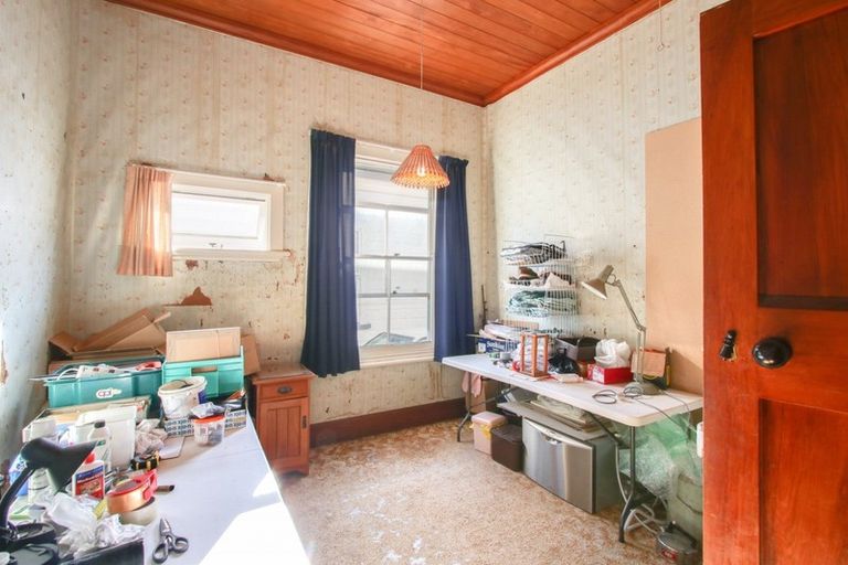 Photo of property in 31 Vigor Brown Street, Napier South, Napier, 4110