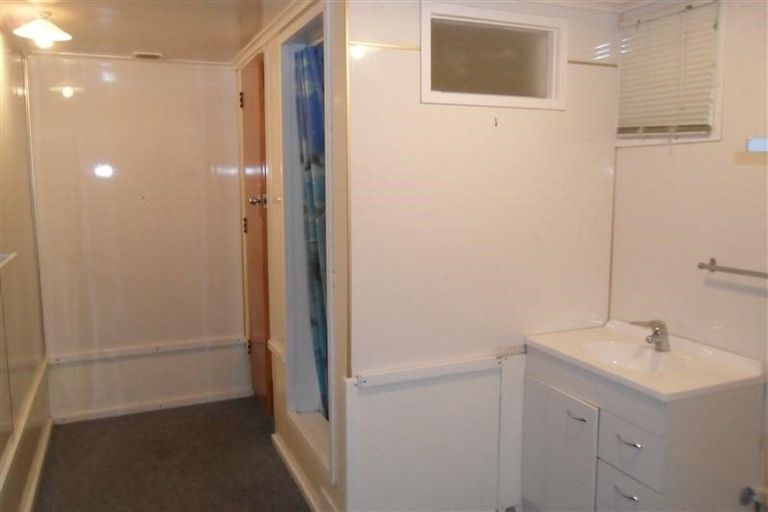 Photo of property in 339 Rodney Street, Wellsford, 0900