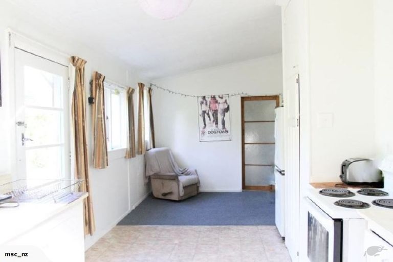 Photo of property in 62 Gladstone Road, Dalmore, Dunedin, 9010