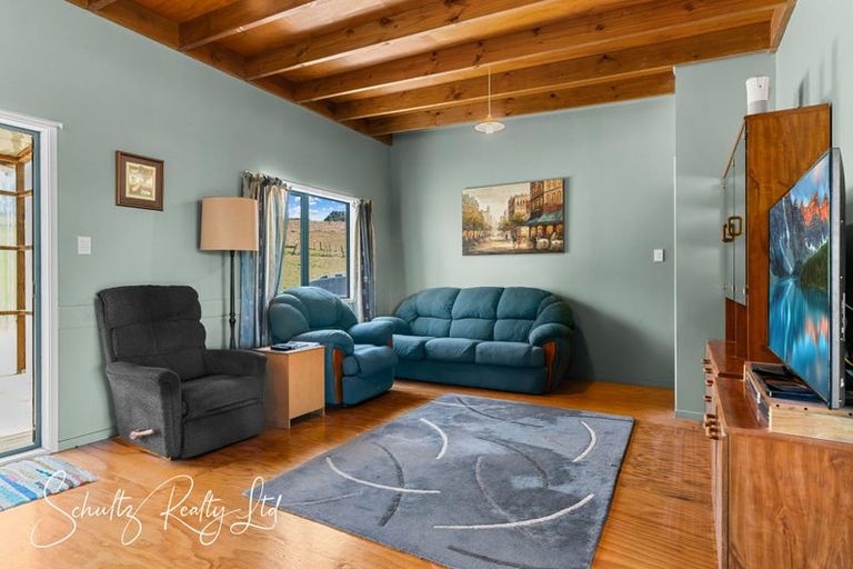 Photo of property in 32 Nikau Lane, Maungaturoto, 0520