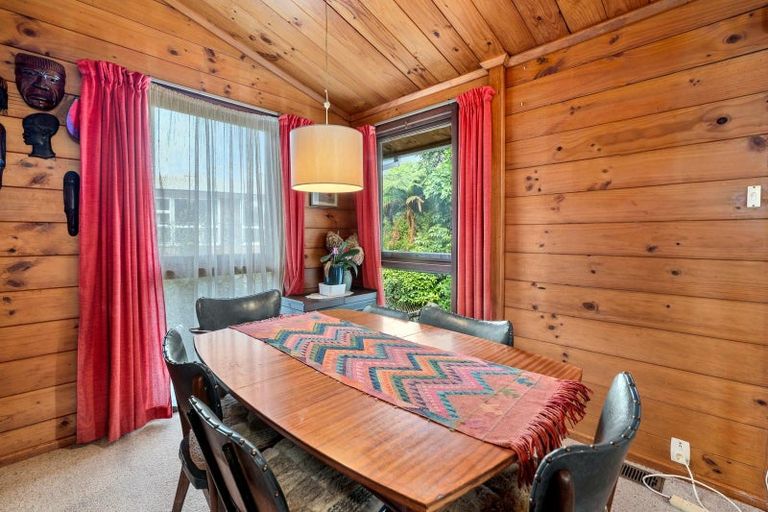 Photo of property in 55 Utuhina Road, Springfield, Rotorua, 3015