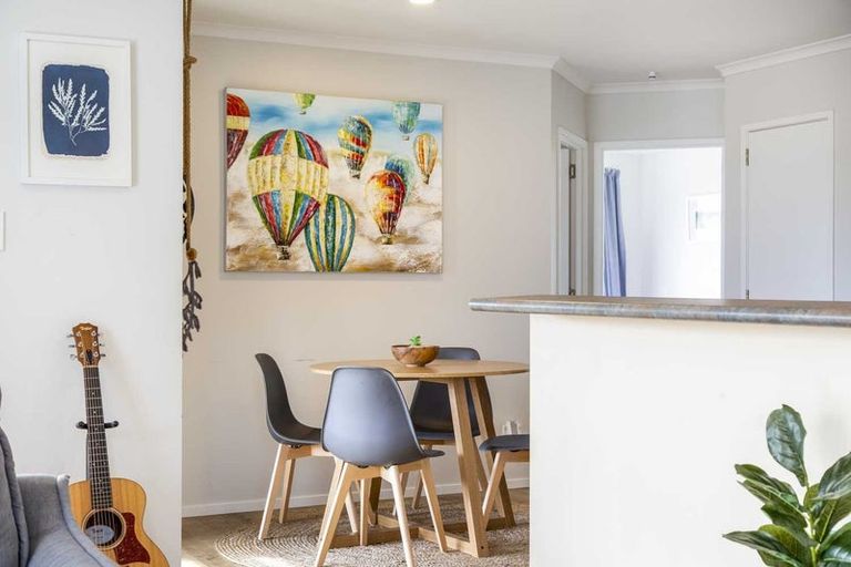 Photo of property in 59 Cabeleigh Drive, Helensville, 0800