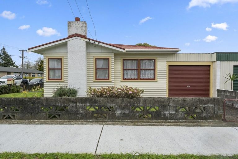Photo of property in 105 Liverpool Street, Levin, 5510