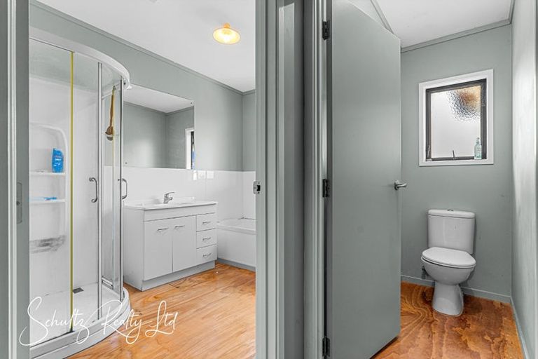 Photo of property in 32 Nikau Lane, Maungaturoto, 0520