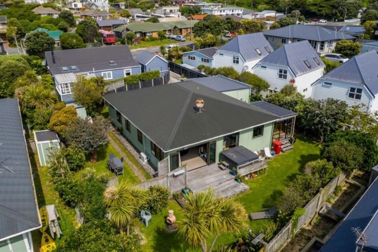 Photo of property in 9 Richard Street, Titahi Bay, Porirua, 5022