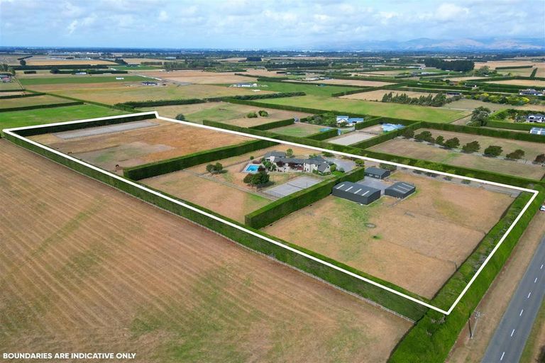 Photo of property in 386 Curraghs Road, West Melton, Christchurch, 7676