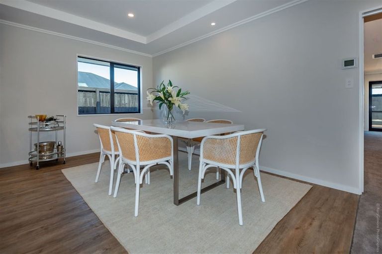 Photo of property in 5 Texel Crescent, West Melton, 7618