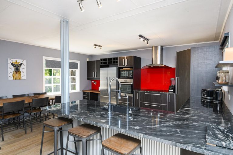 Photo of property in 12 Saturn Crescent, Milson, Palmerston North, 4414