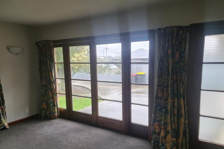 Photo of property in 40 Burwood Road, Burwood, Christchurch, 8083