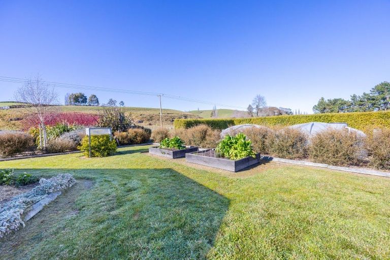 Photo of property in 372 Maharakeke Road, Waipukurau, 4281