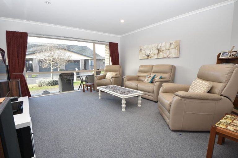 Photo of property in Villa Estate, 21/55 Armstrong Avenue, Carterton, 5713
