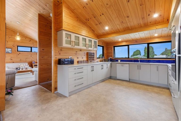 Photo of property in 962 No 2 Road, Te Ranga, Te Puke, 3182