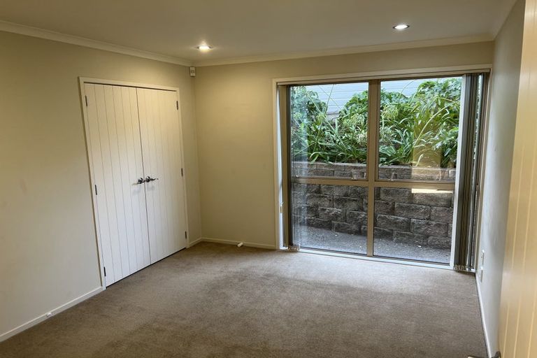 Photo of property in 14 Binda Place, Botany Downs, Auckland, 2010