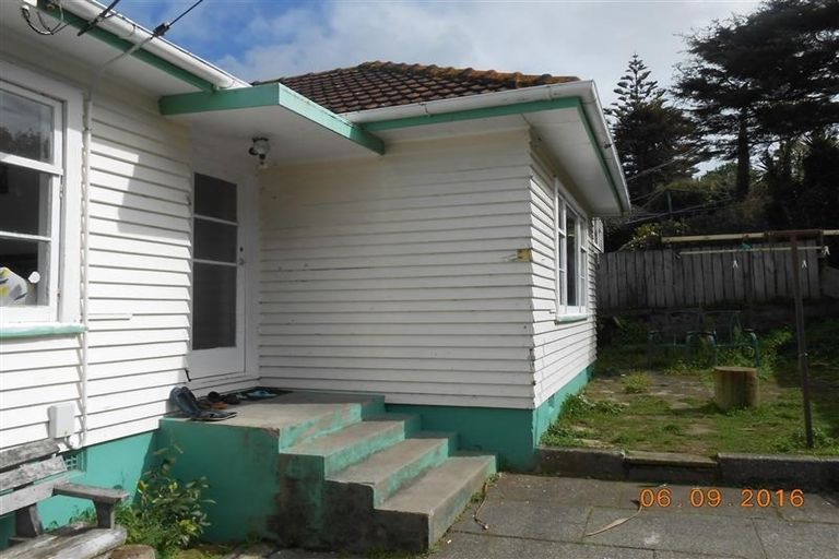 Photo of property in 41 Ironside Road, Johnsonville, Wellington, 6037