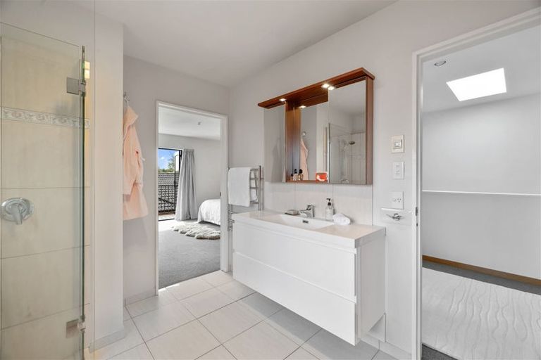 Photo of property in 2 Fadges Lane, Bryndwr, Christchurch, 8053