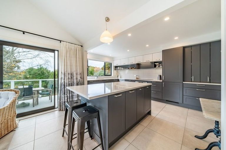 Photo of property in 66 Barton Road, Heretaunga, Upper Hutt, 5018