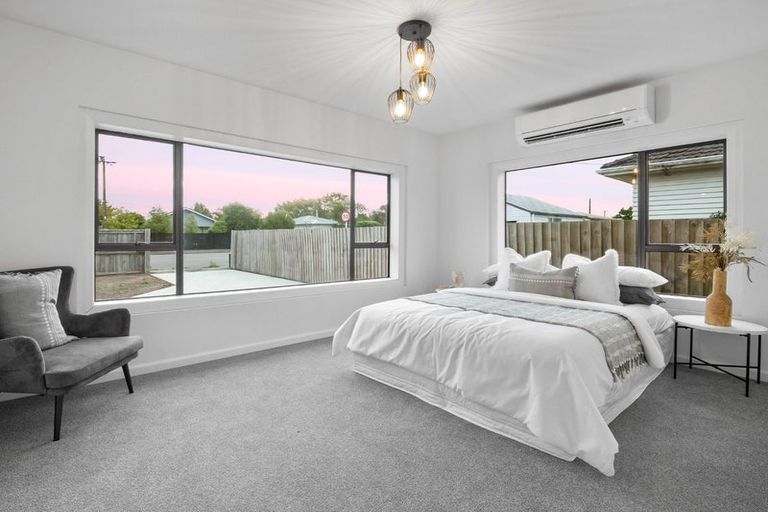 Photo of property in 86 Racecourse Road, Sockburn, Christchurch, 8042