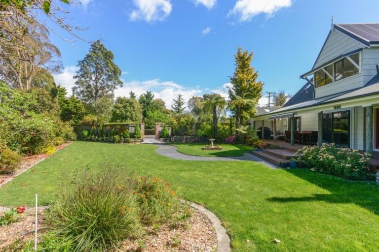Photo of property in 236 Poraiti Road, Poraiti, Napier, 4182