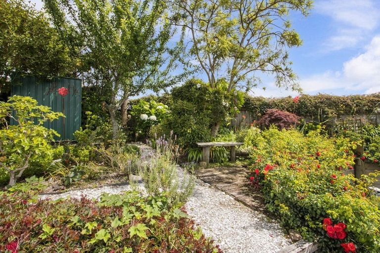 Photo of property in 18 Blundell Place, Katikati, 3129