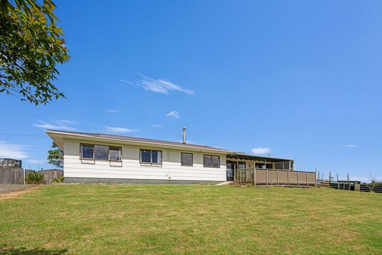 Photo of property in 201 Avoca Road North, Tangowahine, Dargaville, 0372