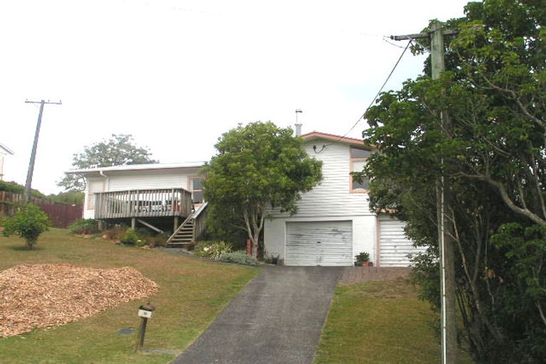 Photo of property in 39 Becroft Drive, Forrest Hill, Auckland, 0620