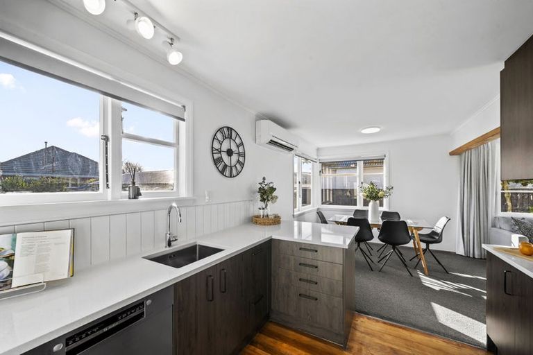 Photo of property in 3 Murdoch Street, Bryndwr, Christchurch, 8053