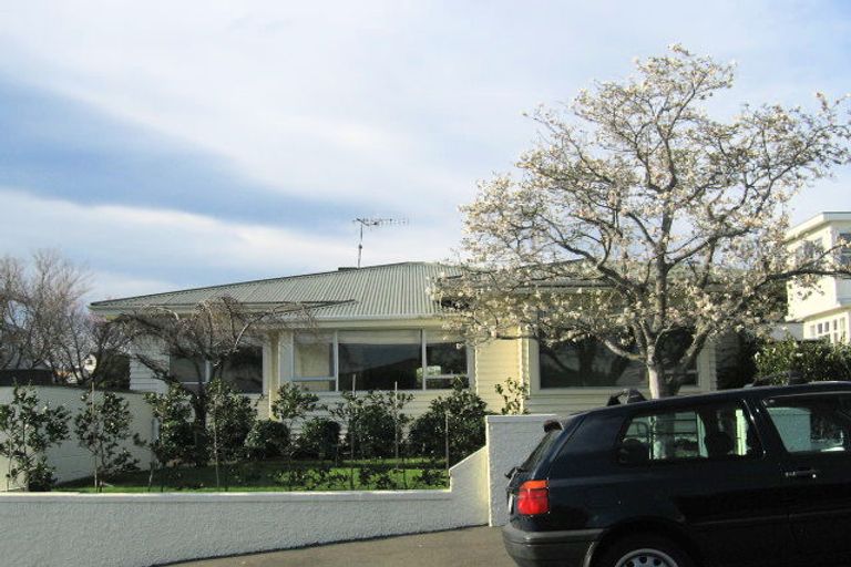 Photo of property in 13 Coleman Terrace, Hospital Hill, Napier, 4110