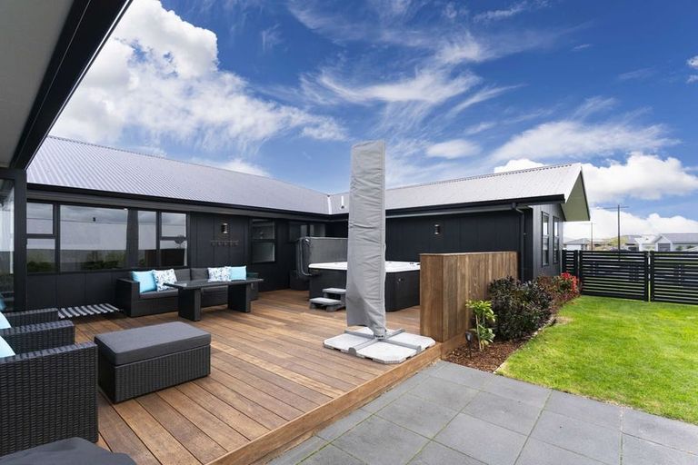 Photo of property in 19 Maru Terrace, Wharewaka, Taupo, 3330