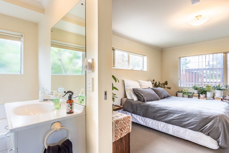 Photo of property in 9a Francis Road, Paraparaumu Beach, Paraparaumu, 5032