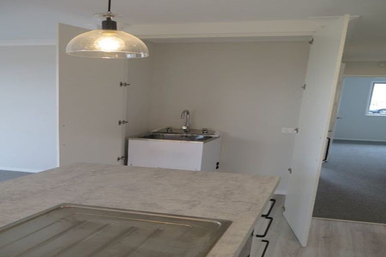 Photo of property in 16 Kahawai Place, Omokoroa, 3114