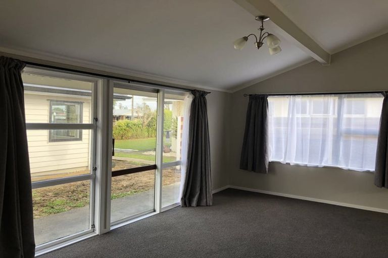 Photo of property in 220 Sandwich Road, St Andrews, Hamilton, 3200