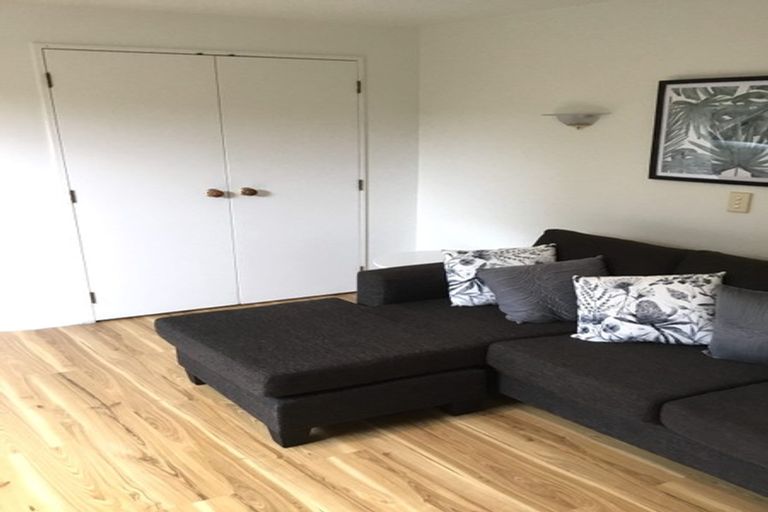 Photo of property in 40 Shakespear Road, Army Bay, Whangaparaoa, 0930