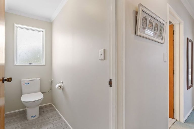Photo of property in 16 Ferney Place, Richmond Heights, Taupo, 3330