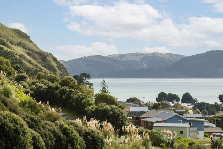 Photo of property in 15 Seaview Drive, Mahia, 4198