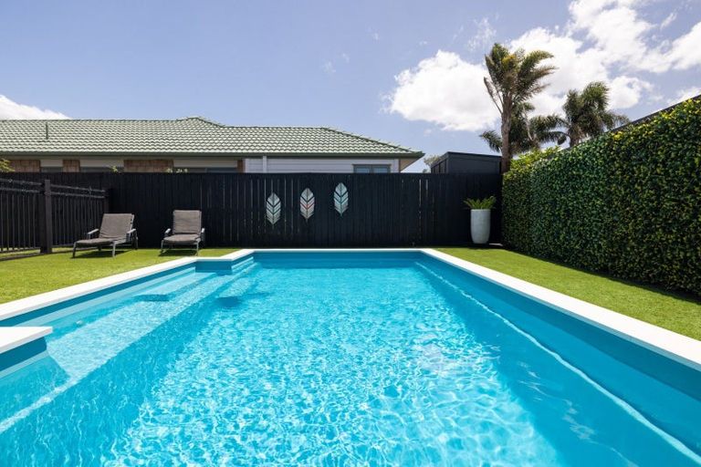 Photo of property in 8 Nicole Place, Papamoa Beach, Papamoa, 3118