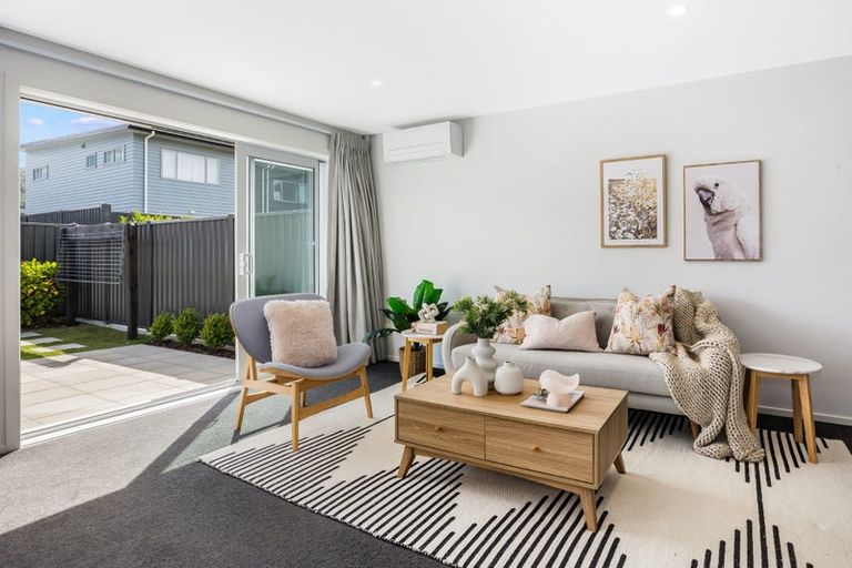 Photo of property in 12 Torea Place, Kenepuru, Porirua, 5022