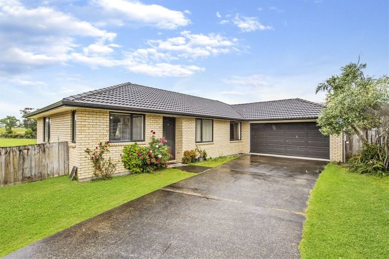 Photo of property in 39 Misty Valley Drive, Henderson, Auckland, 0612