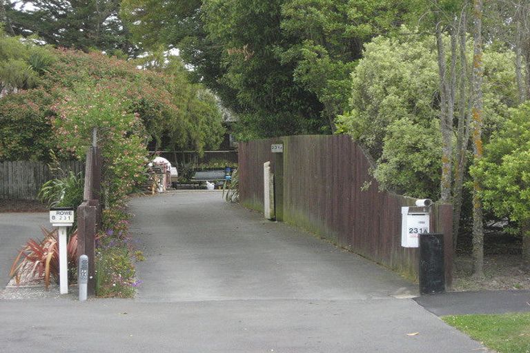 Photo of property in 231a Queenspark Drive, Parklands, Christchurch, 8083