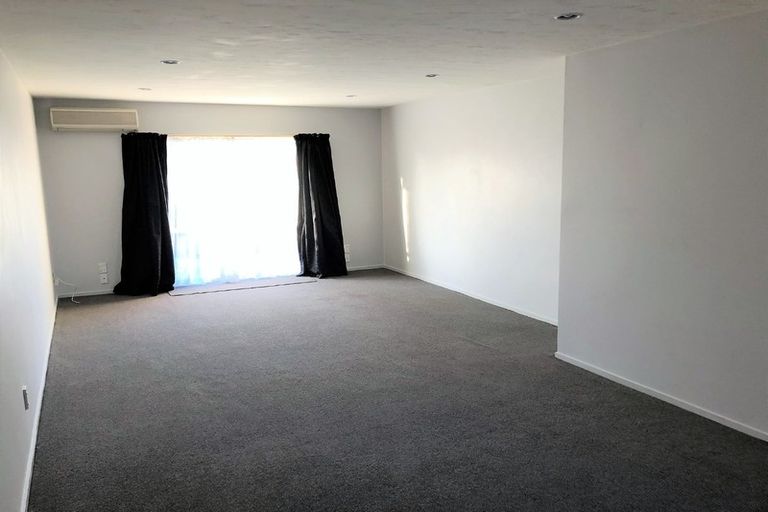 Photo of property in 1/29 Smith Street, Woolston, Christchurch, 8062