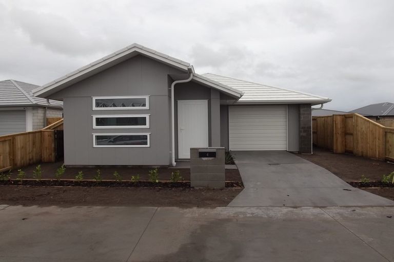 Photo of property in 4 Gold Lane, Papamoa, 3118