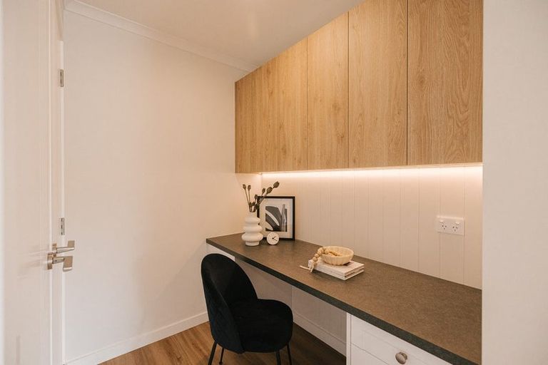 Photo of property in 2 Gratitude Way, Kelvin Grove, Palmerston North, 4414