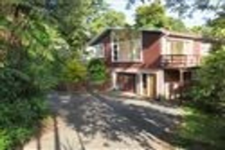 Photo of property in 809 Beach Road, Browns Bay, Auckland, 0630