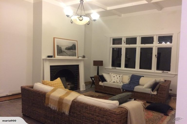 Photo of property in 130 Calliope Road, Stanley Point, Auckland, 0624