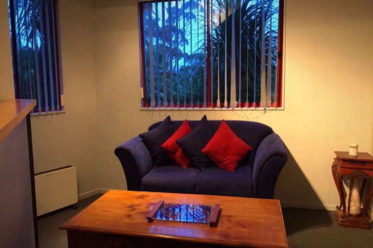Photo of property in 39c Rangeview Road, Sunnyvale, Auckland, 0612