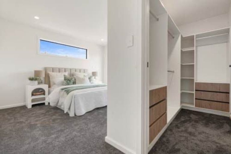Photo of property in 23 Argo Drive, Half Moon Bay, Auckland, 2012