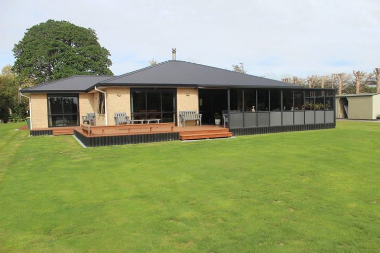 Photo of property in 2 Joll Street, Waitara, 4383