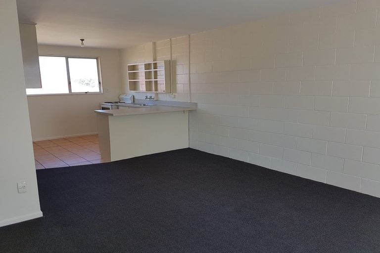 Photo of property in 2/72 Fairfield Avenue, Addington, Christchurch, 8024